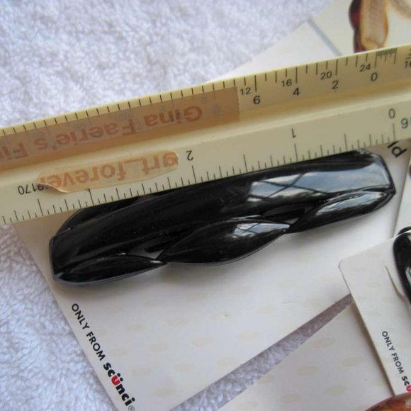 Scunci No Slip Grip Hold Slideproof Stay Put Rubber Teeth Plastic Hair Barrette - Picture 2 of 12